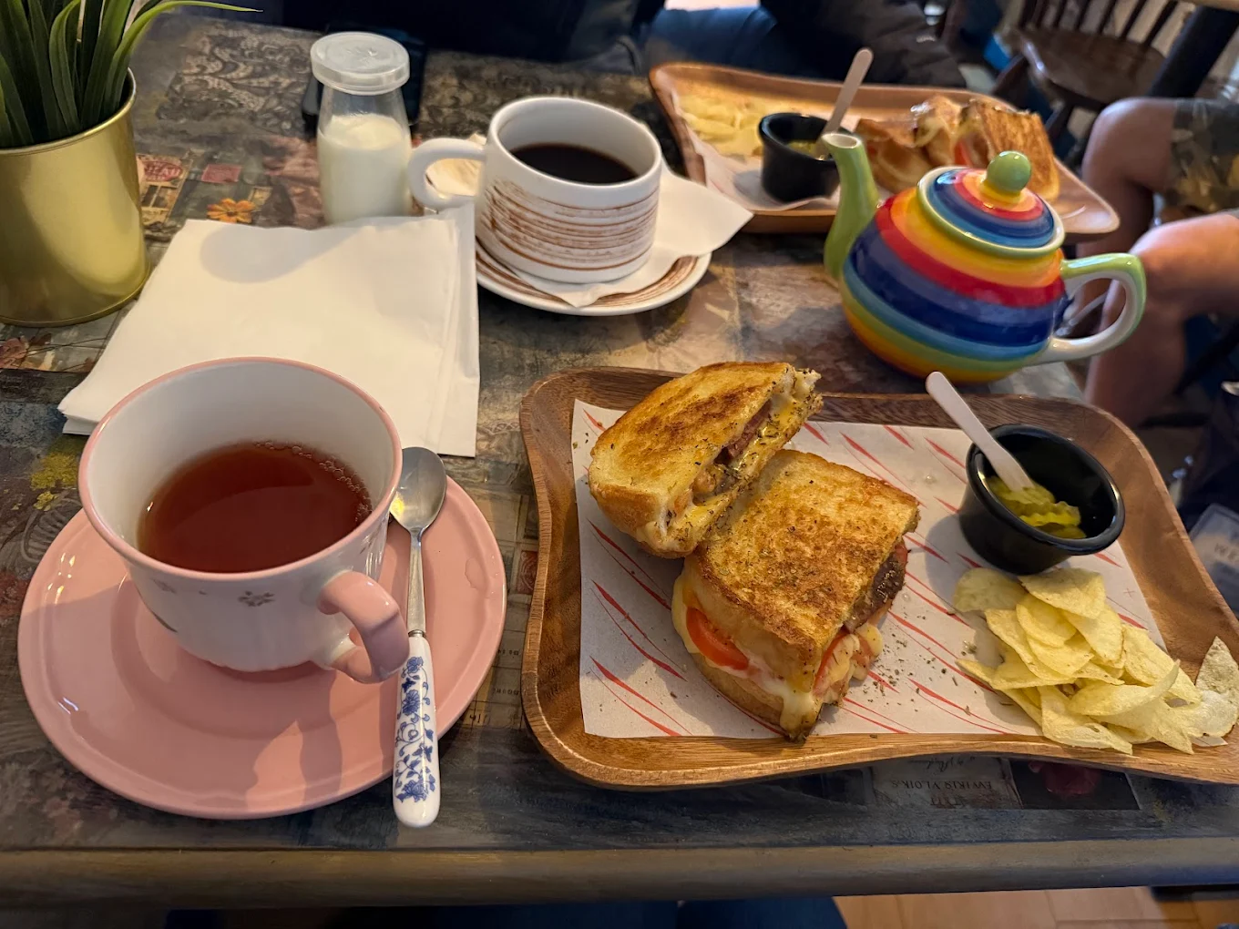 Tea, toastie and colourful teapot at Toastea